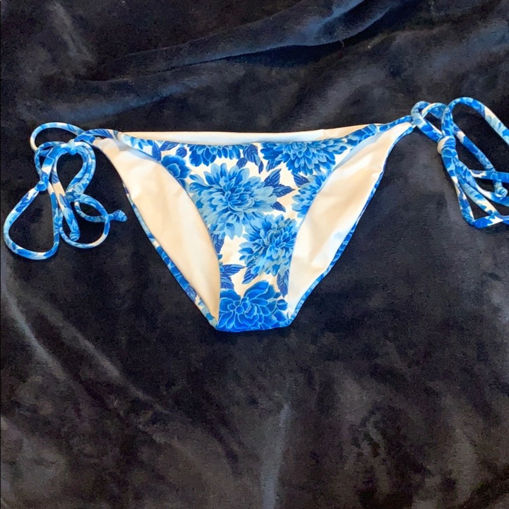 Frankies Bikinis Blue Dahlia Tie Bottom